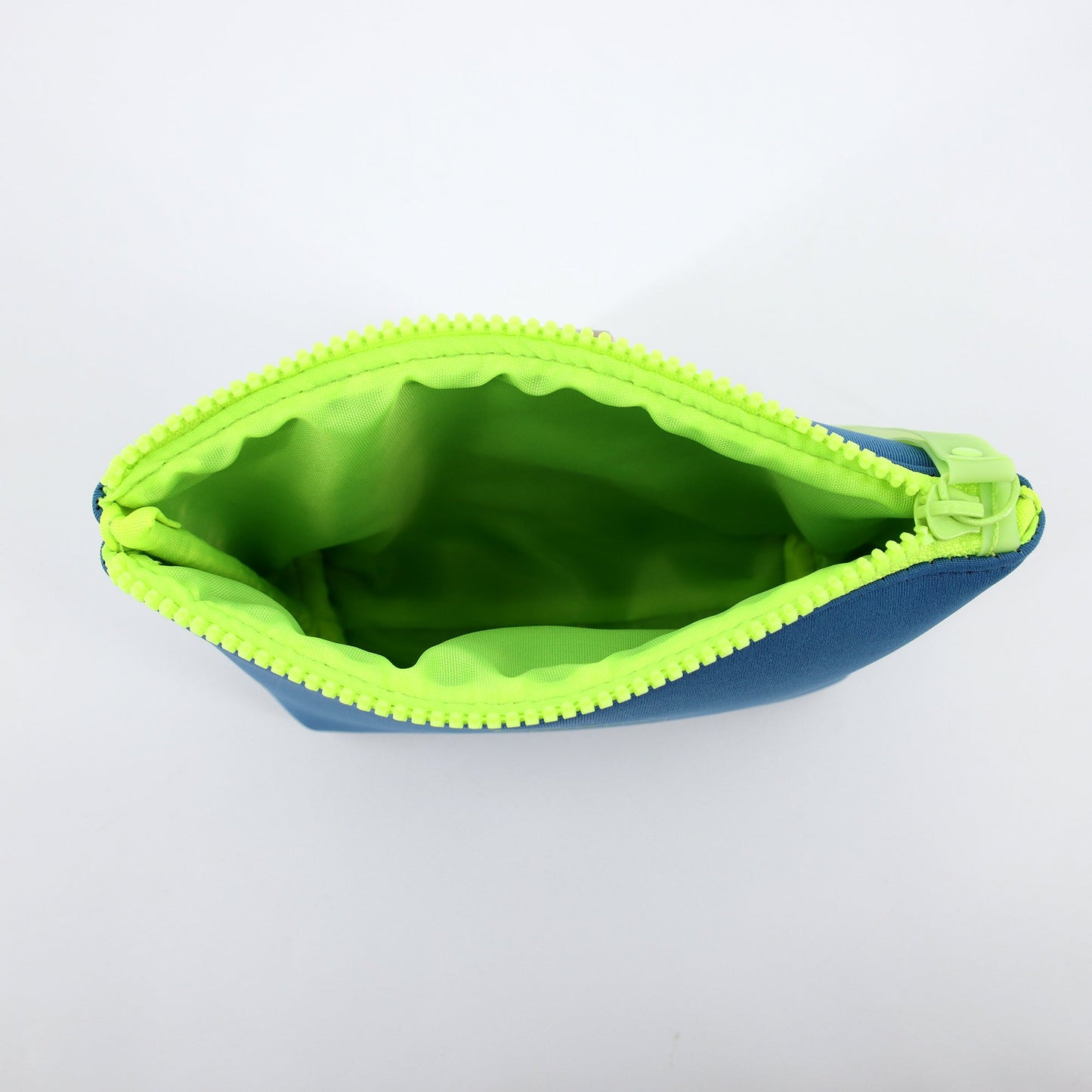 
                  
                    Neoprene Blue/Green Pouch
                  
                